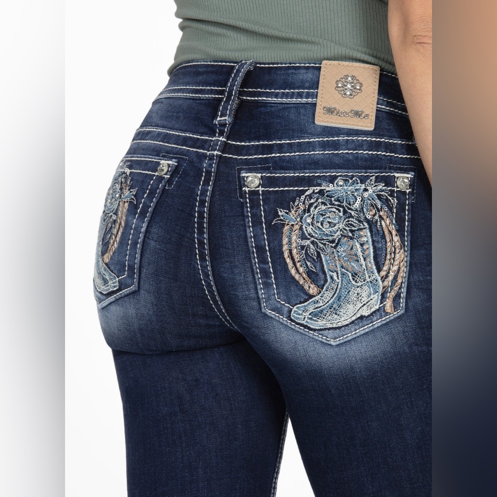 Nwt Rope & Boots Miss me Chloe boot jeans